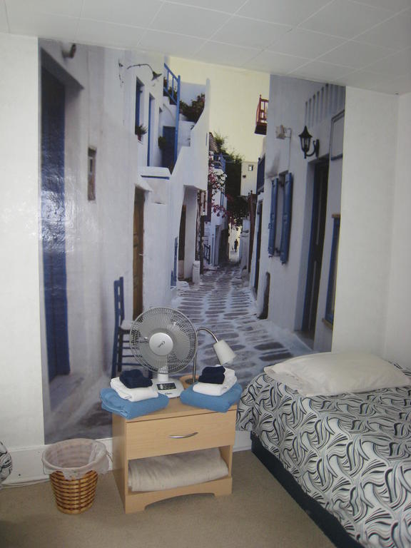 Poppi'S Guesthouse Revelstoke Εξωτερικό φωτογραφία